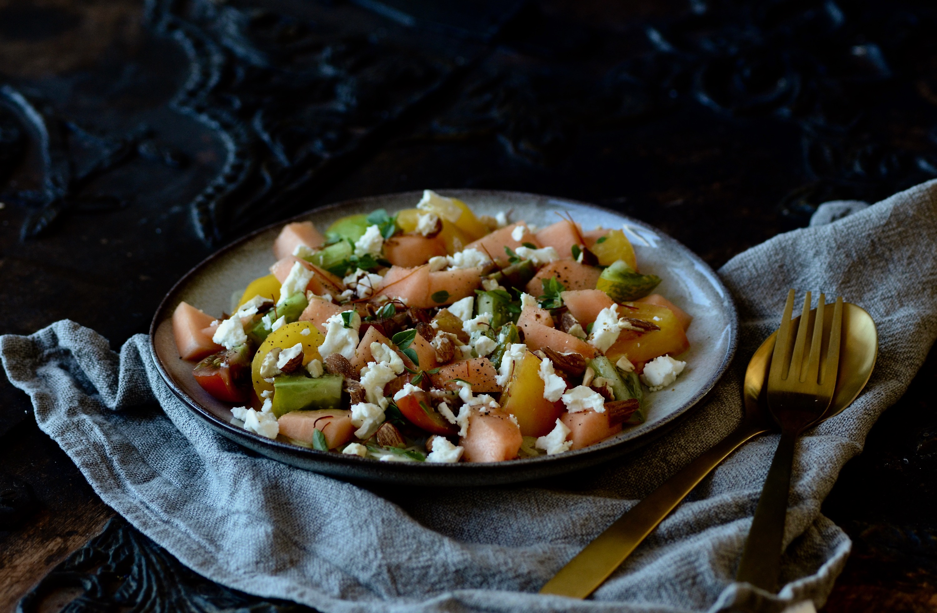 Melonen-Fenchel-Tomatensalat mit Feta und Mandeln – Relaunch ...